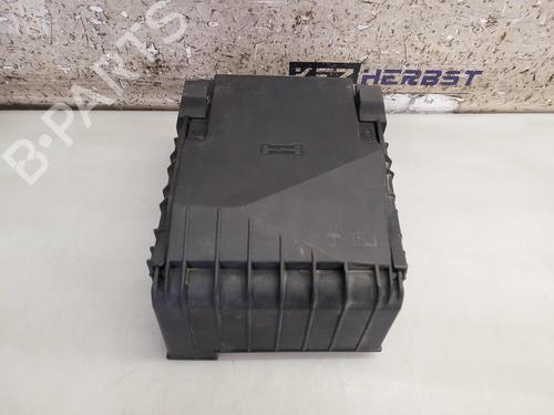Fuse box VW GOLF VI Variant (AJ5) 1.6 TDI | BP23644780E1 