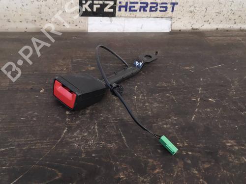 Used Front right seatbelt VW TOURAN (5T1) 1.6 TDI (115 hp) 12875379