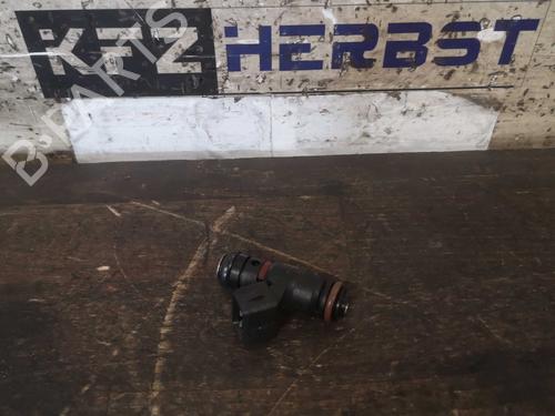 Used Injector FIAT 500 (312_) 1.0 Mild Hybrid (312.AYD1B) (69 hp) 22283599