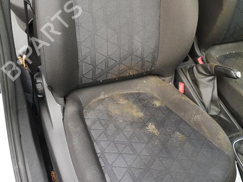 Used Right front seat OPEL CORSA E (X15) 1.4 (08, 68) (75 hp) 29627441