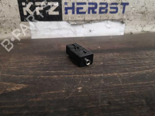 Used Switch SKODA OCTAVIA III Combi (5E5, 5E6) 1.6 TDI (105 hp) 22277189