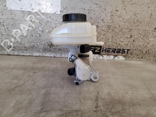Brake master cylinder VW TOURAN (5T1) 2.0 TDI | BP24200052M77 