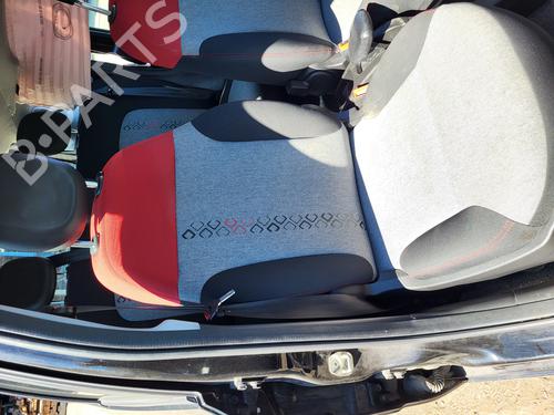 Used Right front seat Right front seat 39168544 39168544