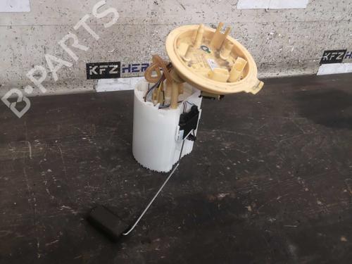 Used Fuel pump SKODA OCTAVIA III Combi (5E5, 5E6) 1.6 TDI (105 hp) 22282756