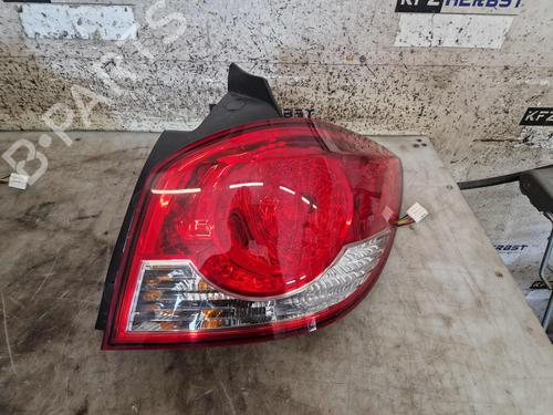 Used Right taillight Right taillight CHEVROLET CRUZE Hatchback (J305) 1.6 (124 hp) 39943920 39943920