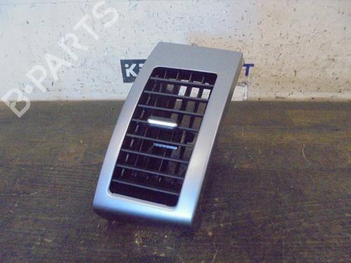 Used Air vent MITSUBISHI OUTLANDER II (CW_W) 2.0 (CW4W) (147 hp) 13062940