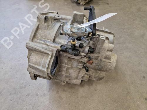 Używane Skrzynia biegów VW T-ROC (A11, D11) 2.0 TDI 4motion (150 hp) 30743877