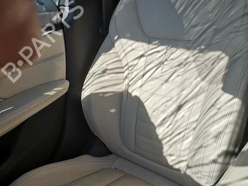 Used Right front seat Right front seat 36915448 36915448