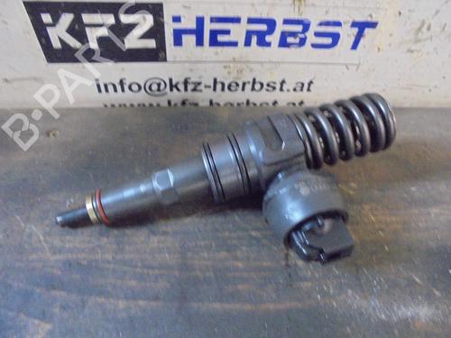 Used Injector VW CADDY III Box Body/MPV (2KA, 2KH, 2CA, 2CH) 1.9 TDI (105 hp) 13433512