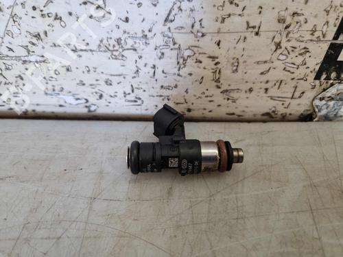 Used Injector VW POLO VI (AW1, BZ1, AE1) 1.0 MPi (80 hp) 26606917