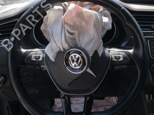 Used Steering wheel Steering wheel VW TIGUAN (AD1, AX1) 2.0 TDI 4motion (190 hp) 35975365 35975365
