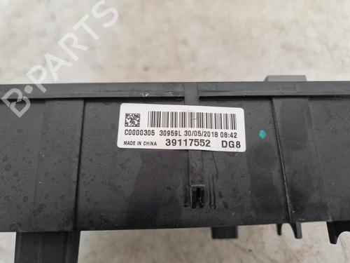 Fuse box OPEL CORSA E (X15) 1.4 Turbo (08, 68) | BP39102680E1 - Image 2
