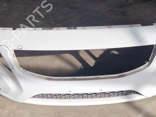 Used Front bumper VOLVO V60 I (155) T4 (180 hp) 32989842
