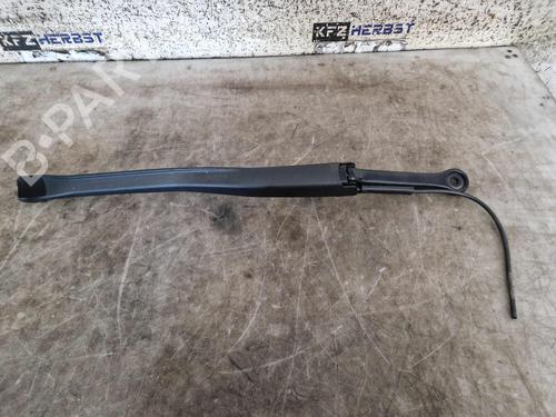 Used Front windshield wiper arm Front windshield wiper arm 36669921 36669921