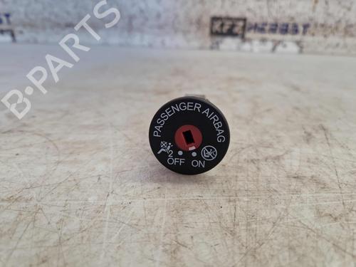 switch-ford-galaxy-iii-ck-2015-34140155 main image