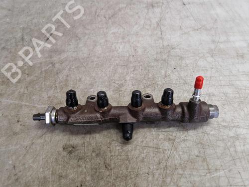 Used Injection rail PEUGEOT 308 III (FB_, FH_, FP_, F3_, FM_) BlueHDi 130 (FBYHZL, FBYHZT) (131 hp) 29169020