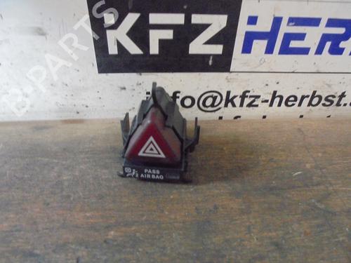Used Warning switch MERCEDES-BENZ A-CLASS (W169) A 170 (169.032, 169.332) (116 hp) 12884799