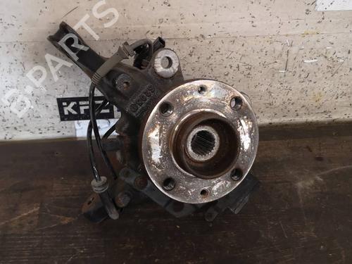 Used Right front steering knuckle RENAULT CLIO IV (BH_) 0.9 TCe 75 (BHNP) (76 hp) 13437580