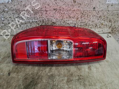 Farolim esquerdo NISSAN NAVARA NP300 (D40) 2.5 dCi (144 hp) 31640539