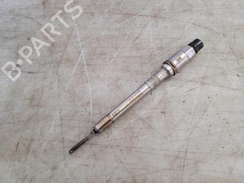 Used Injector VW TOURAN (5T1) 2.0 TDI (150 hp) 24658140