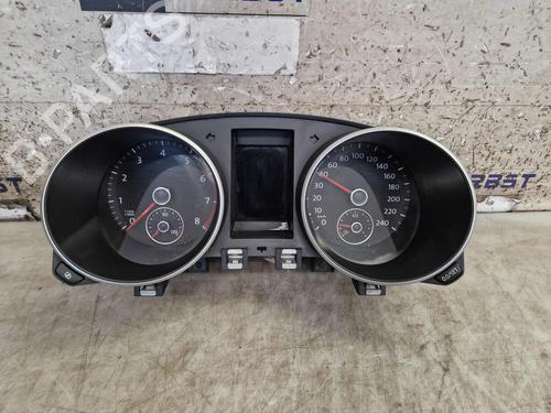 Used Instrument cluster VW GOLF VI (5K1) 1.4 TSI (122 hp) 25862530