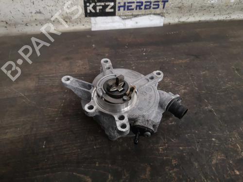 Used Vacuum pump MERCEDES-BENZ M-CLASS (W166) ML 63 AMG 4-matic (166.074) (525 hp) 22277703