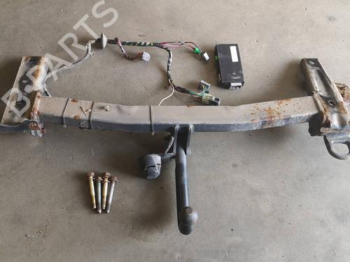 Used Tow ball/Mechanism LAND ROVER FREELANDER 2 (L359) 2.2 TD4 4x4 (152 hp) 13064521