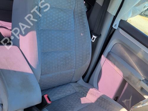 Used Left front seat Left front seat VW TOURAN (1T1, 1T2) 1.9 TDI (105 hp) 40527325 40527325