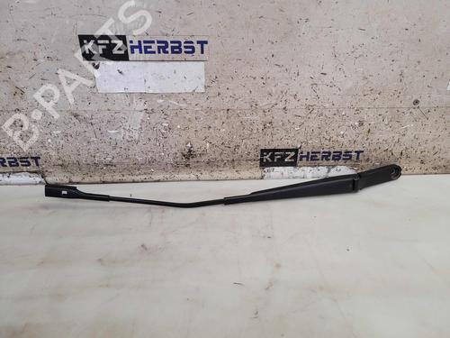 Used Front windshield wiper arm AUDI A1 Sportback (8XA, 8XF) 1.2 TFSI (86 hp) 23393027