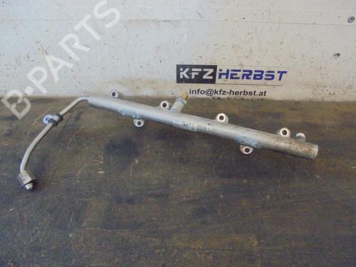 Used Injection rail AUDI R8 (422, 423) 4.2 FSI quattro (420 hp) 12866781