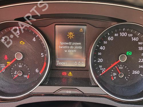 instrument-cluster-vw-passat-b8-variant-3g5-cb5-2014-39985503 main image