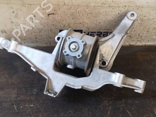 Used Engine mount PORSCHE BOXSTER (987) 2.9 (255 hp) 13442265