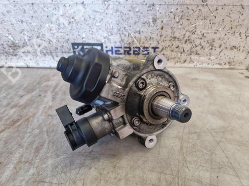 Indsprøtningspumpe SKODA OCTAVIA III Combi (5E5, 5E6) 2.0 TDI RS (184 hp) 25749406