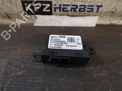 Used Control unit OPEL CORSA E (X15) 1.4 (08, 68) (75 hp) 18863111