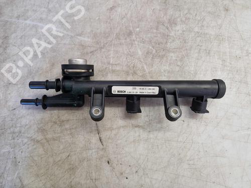 Used Injection rail FIAT 500 (312_) 0.9 (312AXG1A, 312.AXG11) (86 hp) 28726748