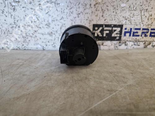 Headlight switch VW TRANSPORTER T5 Platform/Chassis (7JD, 7JE, 7JL, 7JY, 7JZ, 7F 2.0 TDI | BP26664528I24 