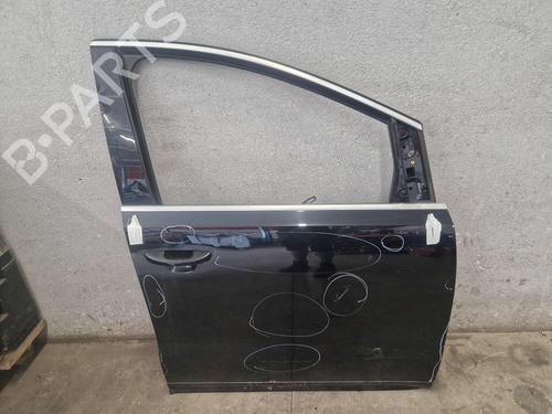 Used Right front door Right front door 37233323 37233323