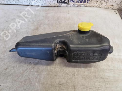 Used Windscreen washer tank DACIA SANDERO II TCe 90 (B8M1, B8MA, B8AC) (90 hp) 27263947