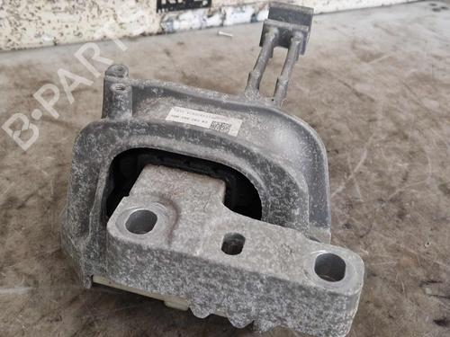Used Engine mount Engine mount SKODA RAPID (NH3, NK3, NK6) 1.2 TSI (110 hp) 34057699 34057699