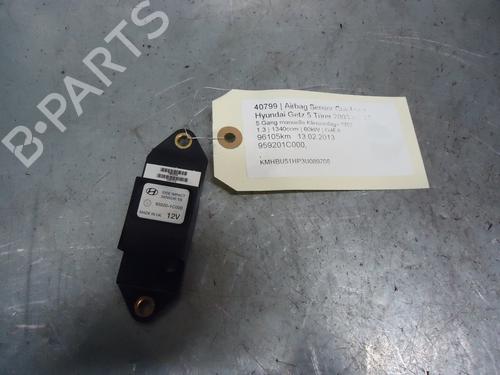 Used Electronic module HYUNDAI GETZ (TB) 1.3 i (82 hp) 12861892