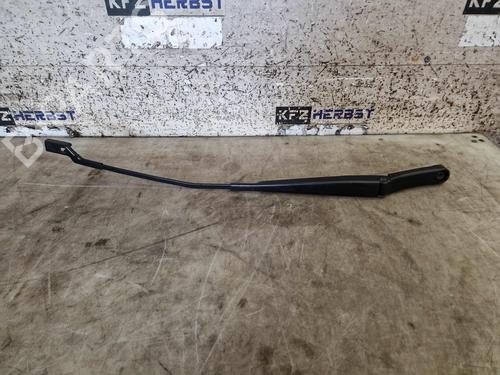 Used Front windshield wiper arm Front windshield wiper arm 37722751 37722751