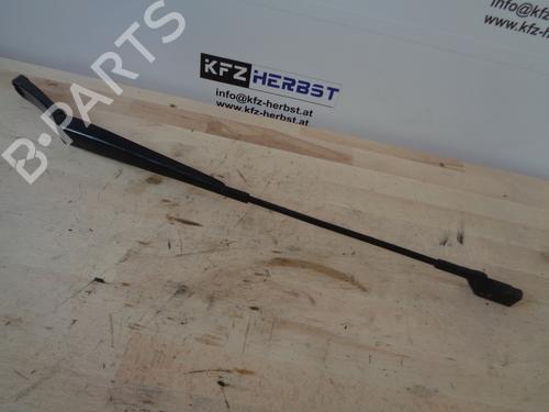 Used Front windshield wiper arm VW PASSAT B6 (3C2) 2.0 TFSI (200 hp) 19946696