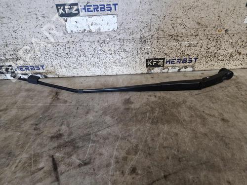 Used Front windshield wiper arm Front windshield wiper arm 37998646 37998646