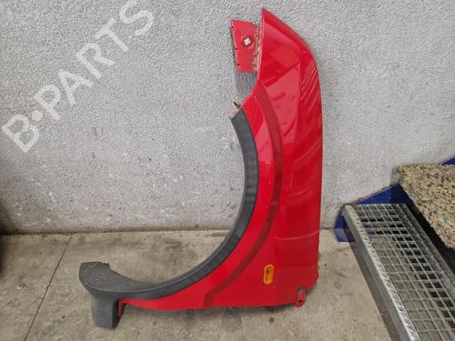 Used Left front fenders Left front fenders 37199300 37199300