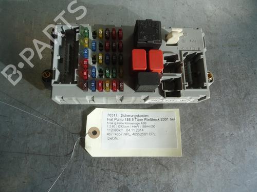 Sikringsdose FIAT PUNTO (188_) 1.2 60 (188.030, .050, .130, .150, .230, .250) (60 hp) 12883056
