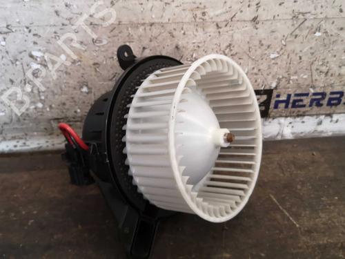 Used Heater blower motor VW POLO VI (AW1, BZ1, AE1) 1.0 MPi (80 hp) 22291464