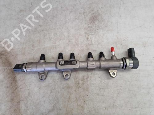 Used Injection rail BMW X1 (F48) sDrive 18 d (136 hp) 28494721
