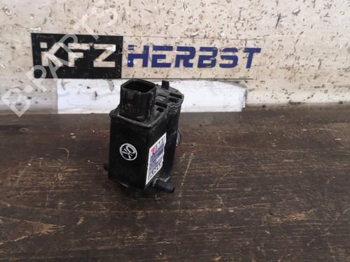 Used Washer pump HYUNDAI i20 II (GB, IB) 1.2 (84 hp) 13070219
