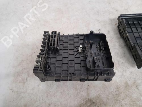 Fuse box VW PASSAT B6 Variant (3C5) 2.0 TDI 16V | BP38931114E1 - Image 3