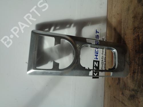 Annen LAND ROVER RANGE ROVER III (L322) 3.6 D 4x4 (272 hp) 13060885